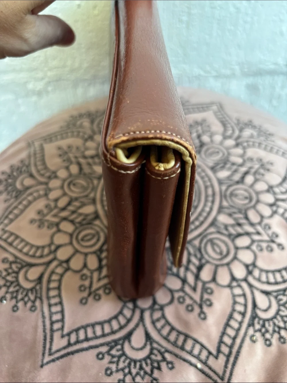 Vintage Champion Brown Leather Clutch Wallet - Sleek Everyday Carry